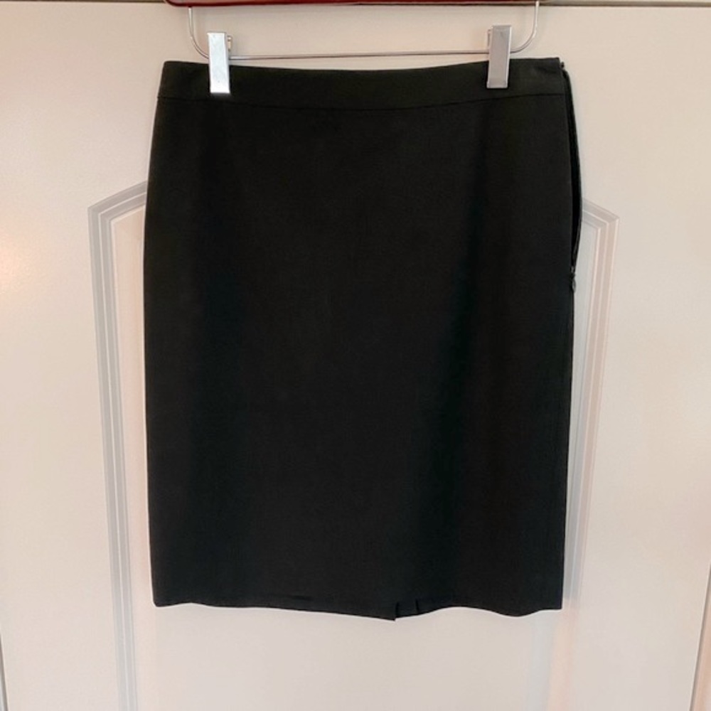 Ann Taylor Loft Pencil Skirt (0)